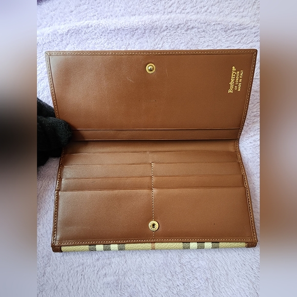 Vintage Burberrys Nova Check Leather Bifold Long Wallet EUC - Picture 7 of 16
